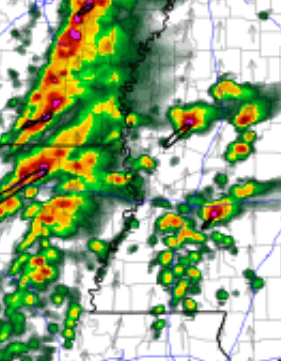 Seeing a lot of posts concerned with LLRs for tomorrow. While this may be a valid concern along the front, lapse rates in the OWS should be very favorable for sustained supercells. Family vacation mode will be deactived in favor of storm chase mode. @Ridge_Riders_ @ReedTimmerAccu 