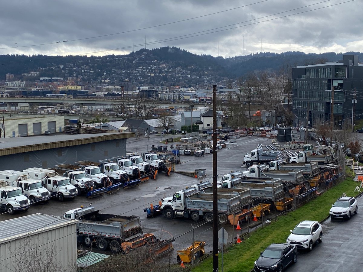 PBOTinfo's tweet image. PBOT's vehicles are dressed and ready in case of another winter weather event. 

It's not just the vehicles, our crews are ready, too. We have PBOT crews reporting to work tonight to treat roads on an as-needed basis depending on road and weather conditions. #PDXTraffic #PDXTST