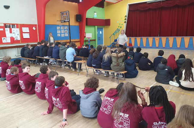 St. Patrick's Boys and Girls Primary School (@stpatsgalway) on Twitter photo We were delighted to have a visit from Mary Joyce from Galway & Claddagh Swan Rescue this week. Our pupils presented her with a cheque for €300 which was raised for the wildlife sanctuary as part of our recent indoor soccer league🦢
#natureheroaward
<a href="/GalwaySwans/">Galway Swan Rescue</a>
<a href="/BioInSchools/">Biodiversity in Schools</a> We were delighted to have a visit from Mary Joyce from Galway & Claddagh Swan Rescue this week. Our pupils presented her with a cheque for €300 which was raised for the wildlife sanctuary as part of our recent indoor soccer league🦢
#natureheroaward
<a href="/GalwaySwans/">Galway Swan Rescue</a>
<a href="/BioInSchools/">Biodiversity in Schools</a>