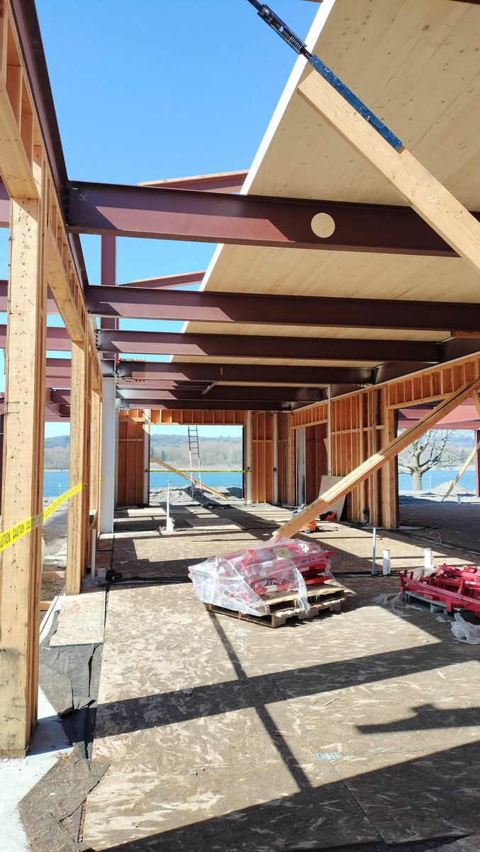 BLRBarchitects's tweet photo. A big thank you to @formacc &amp; @PortofKalama for hosting BLRB &amp; @pcsstructural for the Cross Laminated Timber (CLT) install at the Mountain Timber Market. The second floor assembly &amp; exposed roof structure down the main vendor hall will be built of CLT. https://t.co/7BYpbjcnId