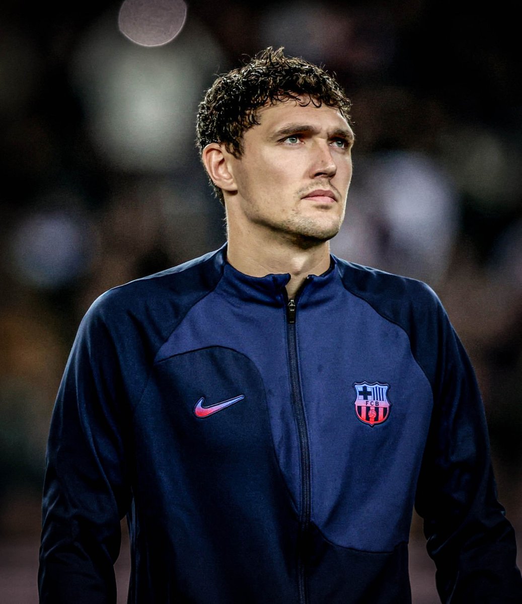 んーまぁまぁ無理して出続けてたからなぁ
しっかり治してナルハヤで帰って下さい。
アラウホ、クンデ、アロンソ、エリックがカバーしてくれると思う。
この安心感…そんな状況でイニゴいるの?
どうしてもエリックを売りたい人(フロント)がいるのかな⁉︎