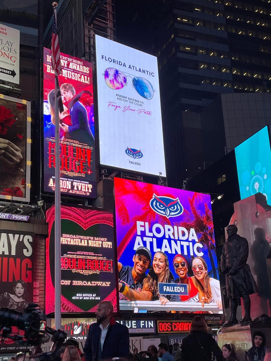 BullsCy's tweet image. So excited for @FAUMBB taking over the Big Apple to play TN. LETS GO 🦉🦉🦉🦉🦉🦉