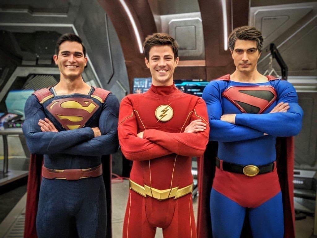 akf_mel's tweet photo. There’s no new Flash episode tonight but Superman & Lois season 3 has started again! I need to catch up though I’ve already missed the first 2 episodes 😅🤦♀️ #TheFlash #TheFlashCast #TheFlashSeason9 #TheFlashFinalSeason #TeamFlash #BarryAllen #GrantGustin #DaniellePanabaker… https://t.co/ri5raaLX6n