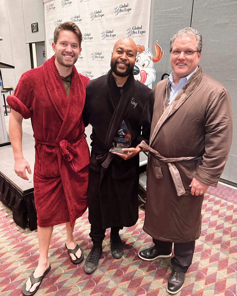 Presenting this year's media honoree, Sterling “TrapKing” Davis! Sterling runs his own nonprofit, Trapking Humane Cat Solutions. His mission is to change stereotypes of men in cat rescue &amp; bridge the gap between black communities &amp; animal welfare organizations. #GlobalPetExpo