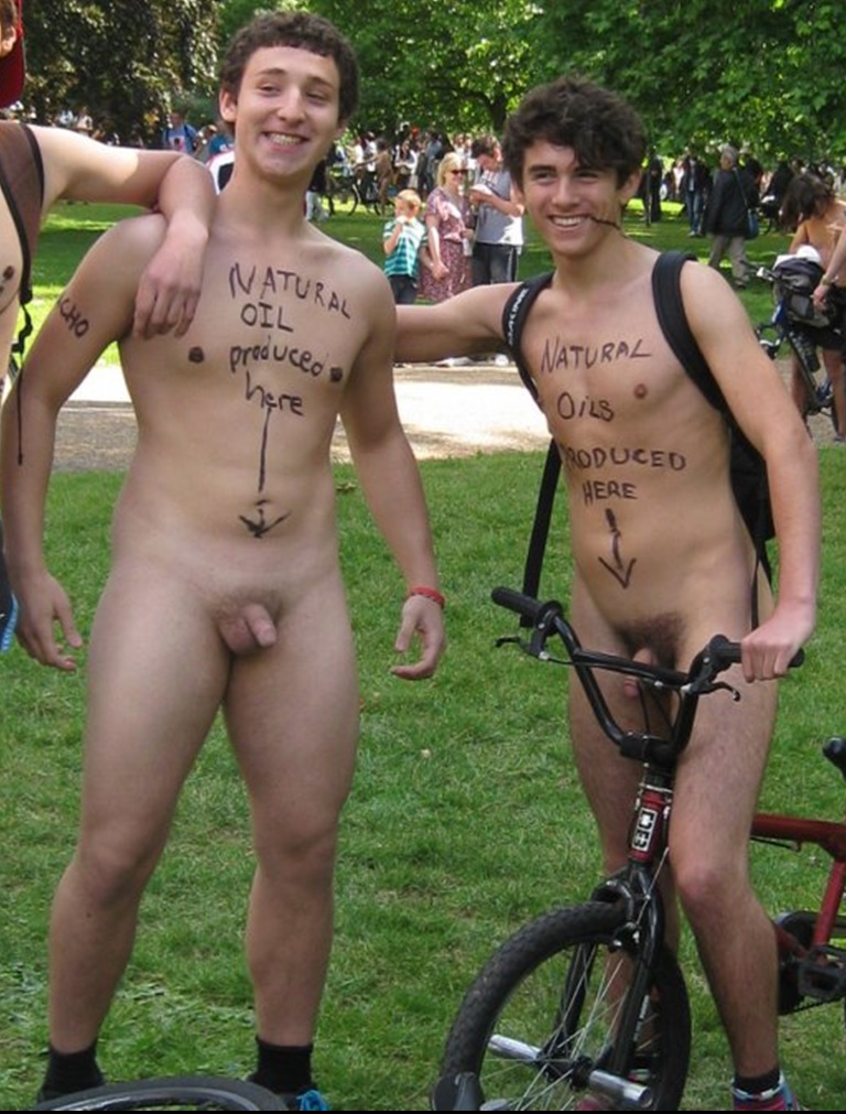 yoyosh97's tweet photo. Youtuber and influencer Julius Dein nude at WNBR 2011 in London https://t.co/Pm1Asy5ur4