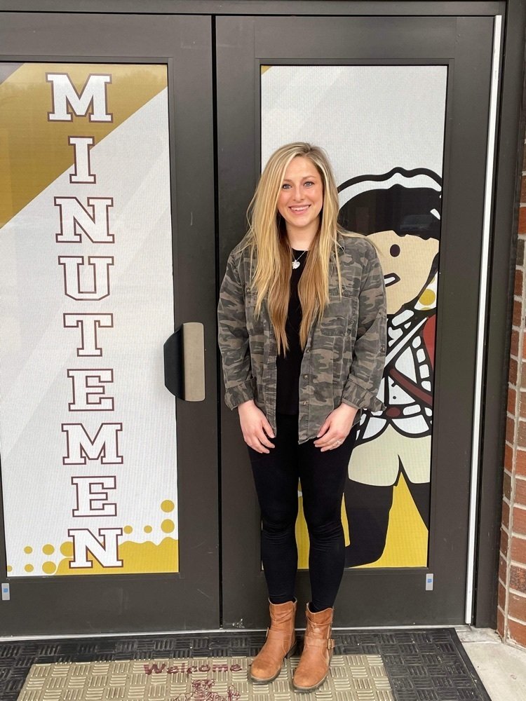 SchoolsWyoming's tweet photo. Congratulations to Pineville Elementary’s Teacher of the Year, Wendy Pendry and Service Personnel of the Year, Chelsea Cozort! 🎉
These two ladies go above and beyond for our staff and students. We are so thankful to have them on our staff!
#PESpride https://t.co/4x35Io4sC3