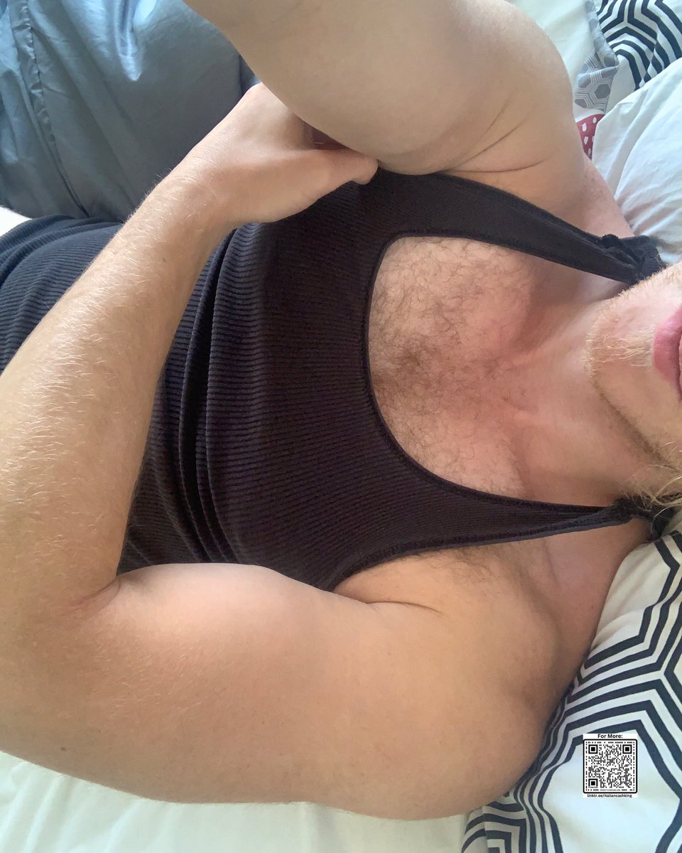 ItalianCashKing's tweet photo. A strong Italian 🇮🇹 man is what you need😈 

To become a sub click the link:👅🦶🏻
https://t.co/0aMtDX5U5s

#cumsocks #cashmaster #feetmaster #cumshot #cumfeet #gayfeet #dominantmen #dom #feetdom #sweatysocks #gymguy #hornygay #gayguys #feetdom #soles #footfetish #alphamale #joi https://t.co/GyC2KvOmnm