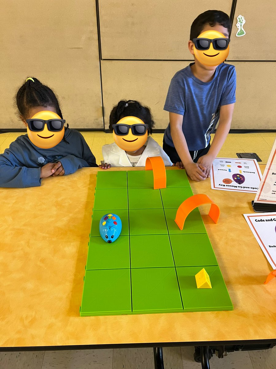 coachpongratz's tweet image. Great turnout for #STEAM night at Bester! The Judy Center put on a terrific event that engaged Ss & families! I was happy to be there to support Ss with robotics! Ss used #codeandgo & @SpheroEdu #Indi to engage in #unplugged coding! @AnnKAnders @HurleBen