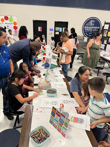 Tonight was a special evening of art and music at Compton!! Not only did our students share their amazing artwork and musical talents, families enjoyed creative activities too. #FineArtsNight <a href="/CobbSchools/">Cobb County Schools</a> <a href="/PrincipalLair/">Beth Lair</a> <a href="/ACLittle23/">Amber Little</a>