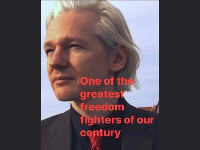 Michell45064244's tweet photo. He published the truth to set us free & now he is fighting for his own Freedom! The most unjust persecution of an Era.
#FreeJulianAssange #PublishingIsNotACrime https://t.co/BlhBEhLqPe