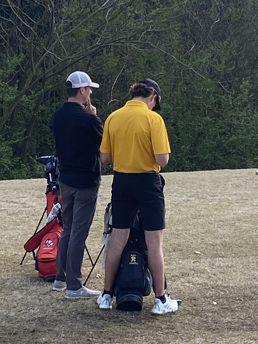Haley_Moffitt's tweet photo. Way to go RHS Boys Golf! ⛳️ 🐯 🏆 @RipleyHS @chadbrown_7 https://t.co/Ao2YeOVHBc