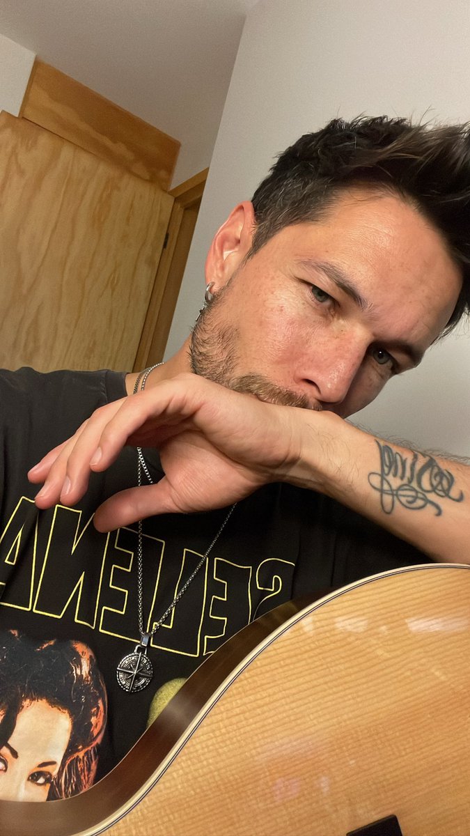 soyjuansolo's tweet photo. Ensayeishon. Ensayo, para los que no hablan inglés. https://t.co/YxCbBje8oa