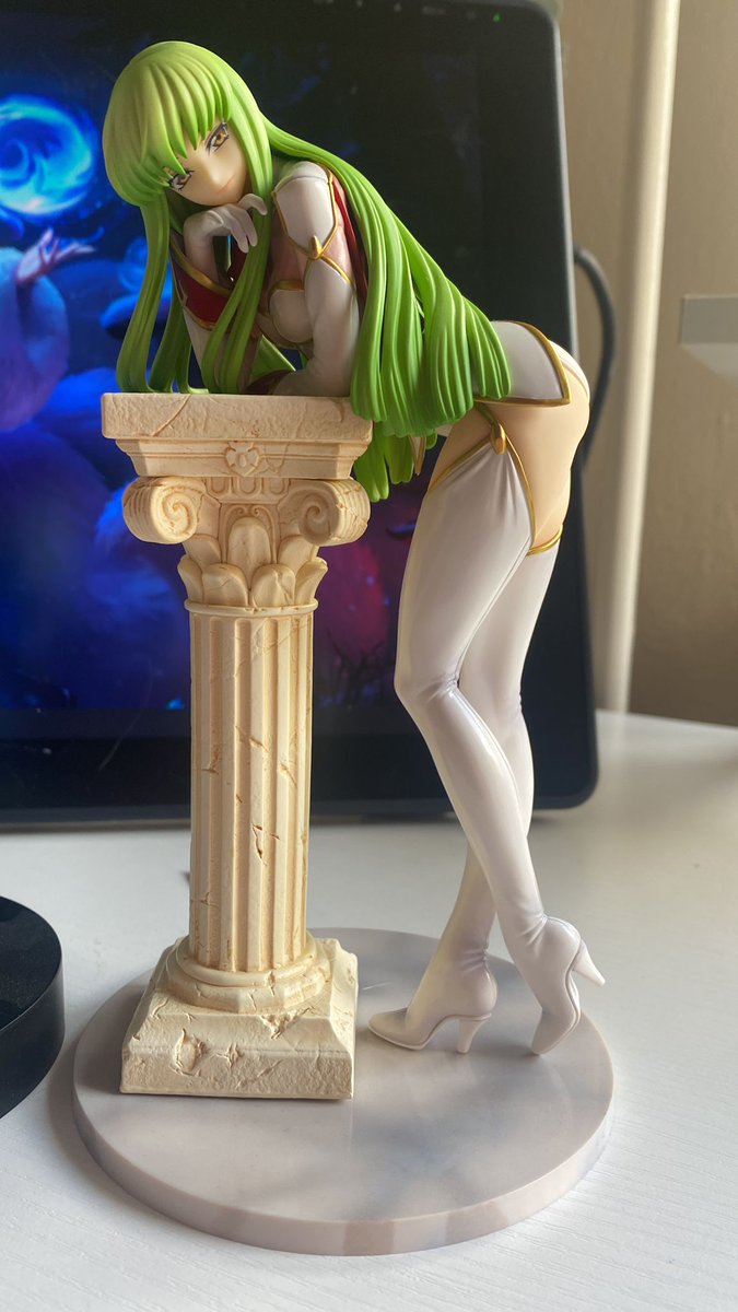 princessaiyane's tweet photo. I love my figures ♡ https://t.co/vau8JjIVqC