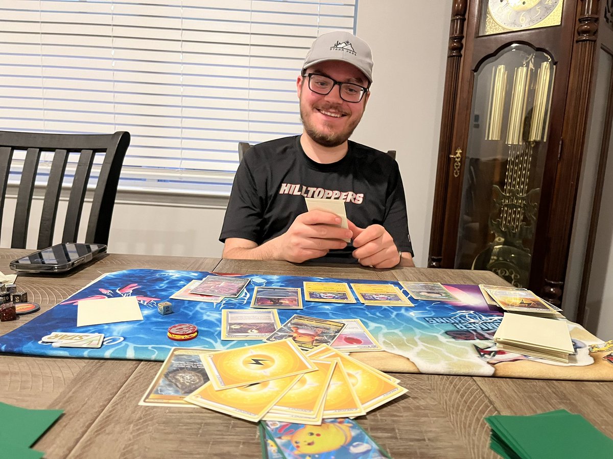 KruegerTcg's tweet photo. Update #2- I have @DanTheTrainer25 in hand, so totally not #bricking , lining up the comeback but then unfortunately my balloon boi got smacked for approximately 90 million damage by Raichu’s dynamic spark #outdynamiced #RIP 😢 https://t.co/hAEd6E0npd
