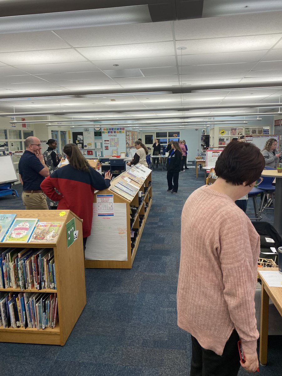 How wonderful to have teacher librarians from across our board sharing our space today. What happens when you put a bunch of passionate T-Ls in the same room? Tons of planning and excitement for student centred school libraries! #ONSchoolLibraries #SchoolLibraryJoy