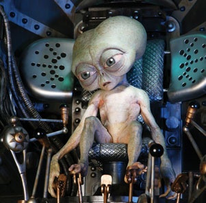 dampuero17's tweet photo. El extraterrestre llega a #Guayaquil y en dos horas lo encuentran escopolaminado en la Perimetral. #Aliens #Ovnis 👽🛸 https://t.co/cr5na8j5jk