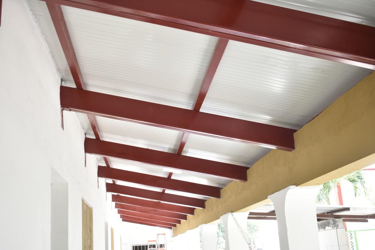 ITIFEgobTam's tweet photo. Estos trabajos de remodelación, mejorarán la imagen del plantel, además de brindar un espacio apto para el aprendizaje de las y los alumnos de esta institución. #LaTransformacionEstaEnMarcha #TransformandoLaEducacion https://t.co/4lBHRyX30K