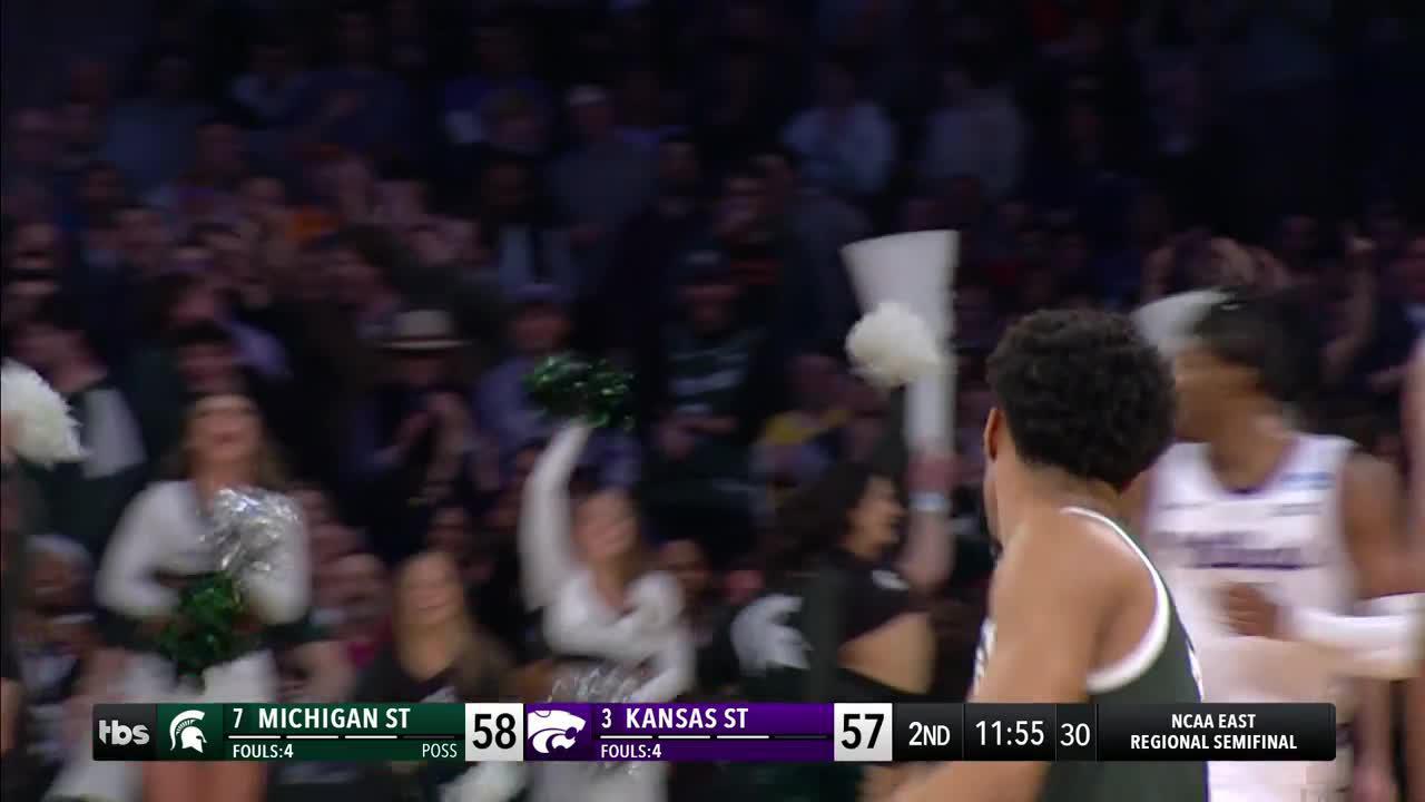 NCAA March Madness on Twitter "SPARTY GOES BACK IN FRONT 👏 