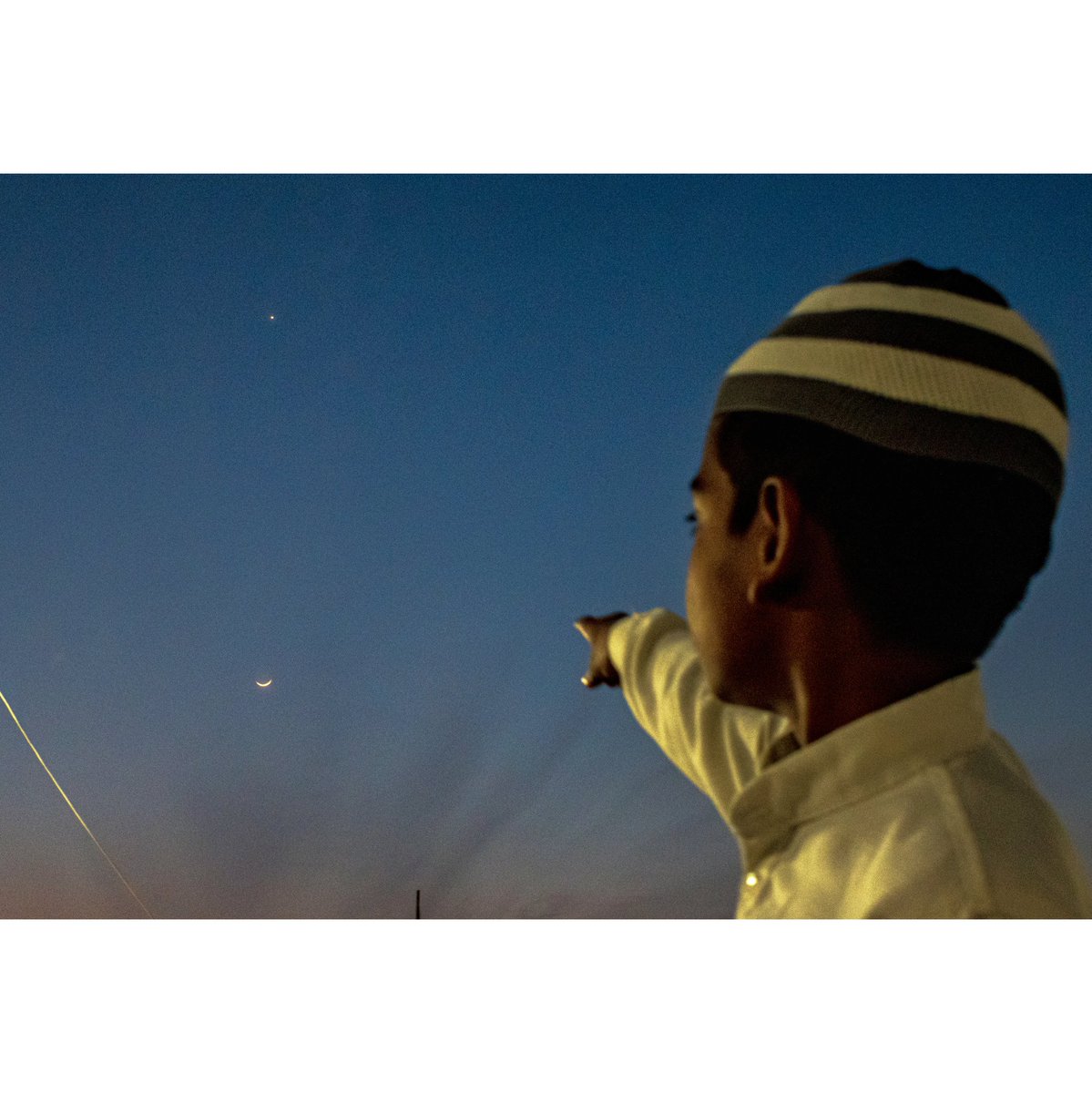 realMohsinJaved's tweet photo. Ramadan Moon sighting in Delhi, India

#RamadanMubarak #Ramadan #Ramadan2023 #Moon #RamadanKareem #RamadanMoon https://t.co/ik74JUAxwQ