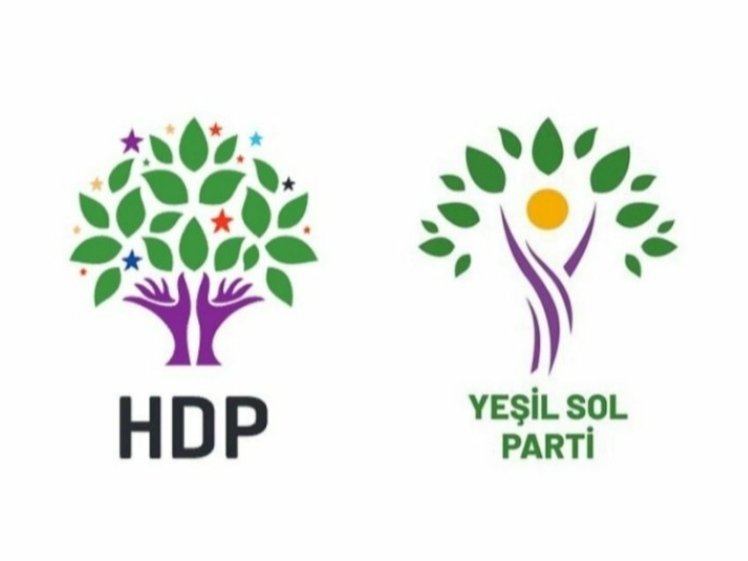PartiyaKeskan's tweet photo. HDP: 'Me heta niha hemû astengî, qedexe û dek û dolabên wan pûç kir. Em ê di 14’ê Gulanê de jî bi Partiya Kesk û Çep hemû hesabên wan têk bibin. Bi Partiya Kesk û Çep serkeftin ya me, ya gelê me ye' .
@HDPgenelmerkezi
@YesillerSol https://t.co/8wqRbt5ucq