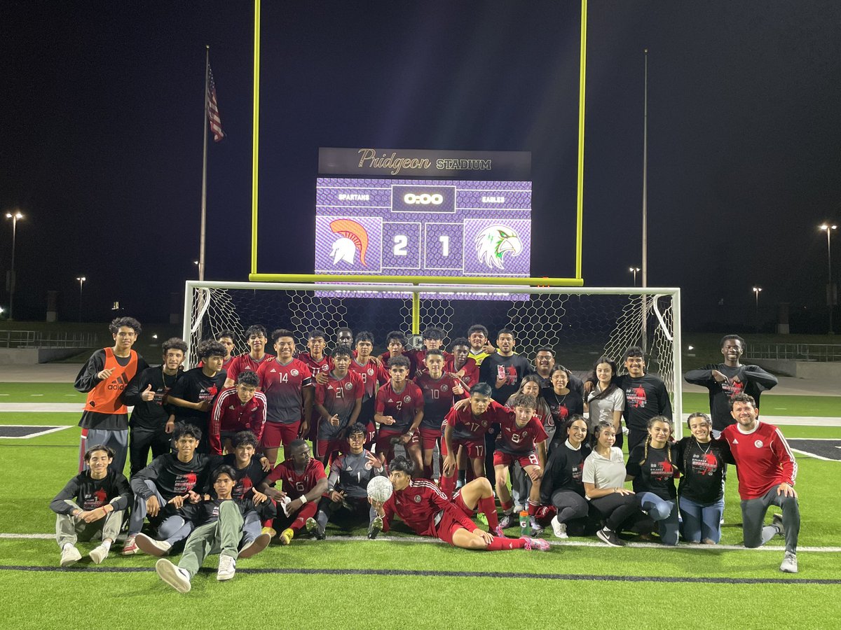 Cy Lakes Soccer tweet media