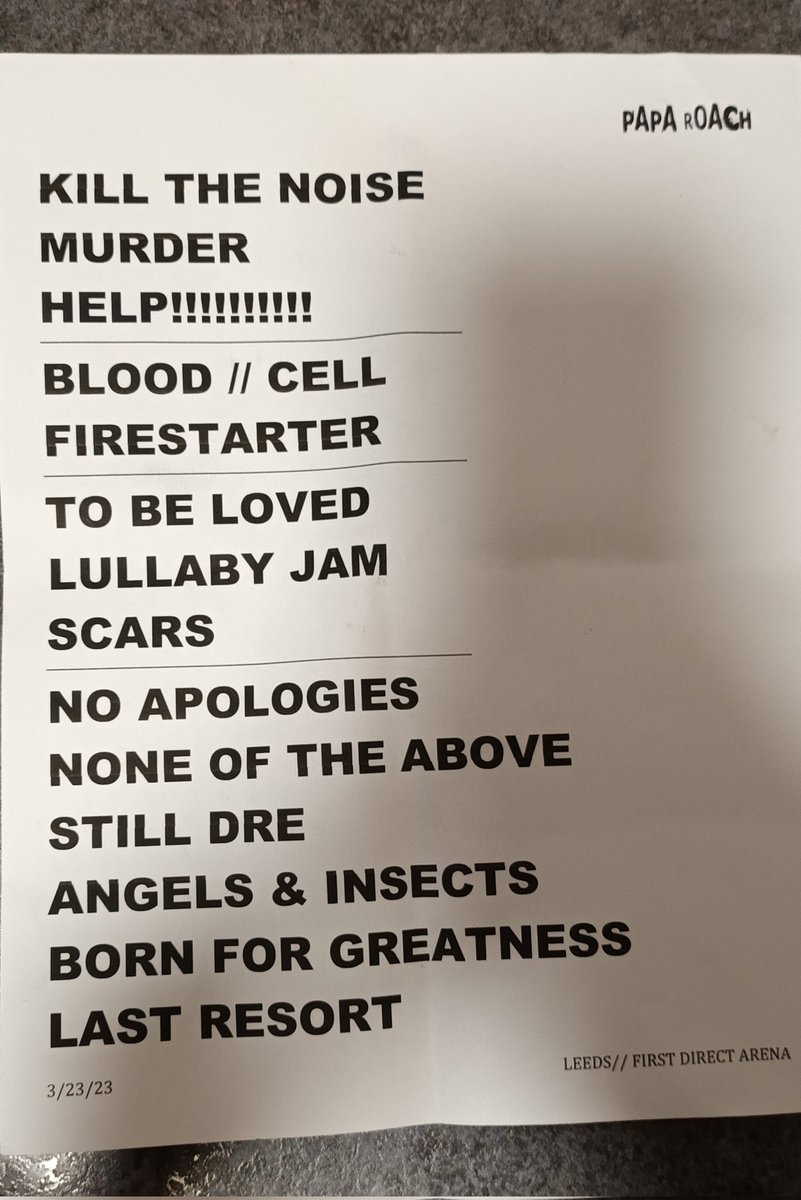x_jables_x's tweet photo. Had the best night watching @paparoach at Leeds. Thanks to will for giving us the set list 👍 much love come back soon https://t.co/qt3XoXAI5O