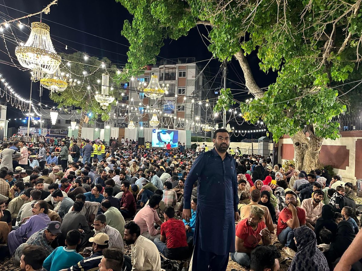 FaizanRawat1's tweet photo. سحری کے مناظر اور
آج کی سحر￼ی 
.
.
.
#jdc #jdcfoundation #jdcsehroiftarprogram #ramzan #ramadan #ramadan2023 #PizzaPoint #faizanrawat #MFS https://t.co/UpGehQkinD