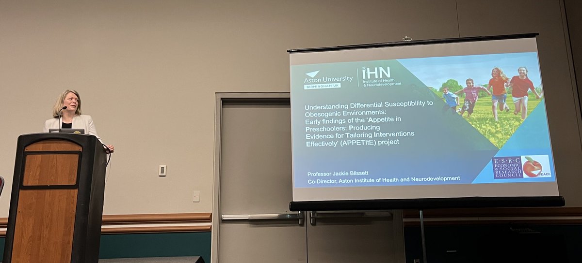 AstonPeach's tweet image. Great first day at #SRCD23 

@profblissett @AbigailPickard6