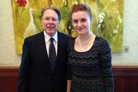 eubieland's tweet photo. Requiring little effort, Maria Butina encourages Americans to buy more guns with the help of Wayne Lapierre of the NRA. 
Much more cost effective  to have your enemy buy guns and kill each other https://t.co/KJbGD63QuS