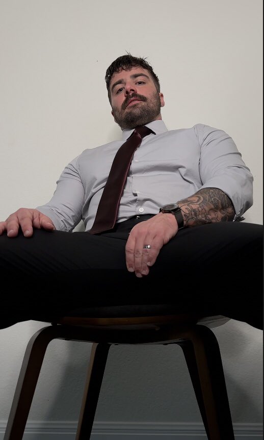 BrandtsxNews's tweet photo. If you haven't caught on yet, we're giving every day of the week a theme 😅 Thursdays will be reserved for POV fantasies &amp; we're going to call it Theater Thursday 🎬 Go to https://t.co/Dl3dbCBso4 to watch Jordan interview Nash to be sure he's a good fit at his company 😏 https://t.co/zNzrVRlZI8