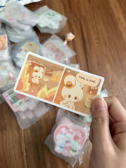 Going on a trip (to hawaii) in my fave rocketship (delta) with my new stickies Come find me at table 241 at kawaii kon! 