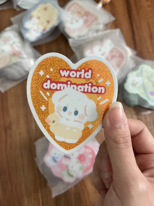 Going on a trip (to hawaii) in my fave rocketship (delta) with my new stickies Come find me at table 241 at kawaii kon! 