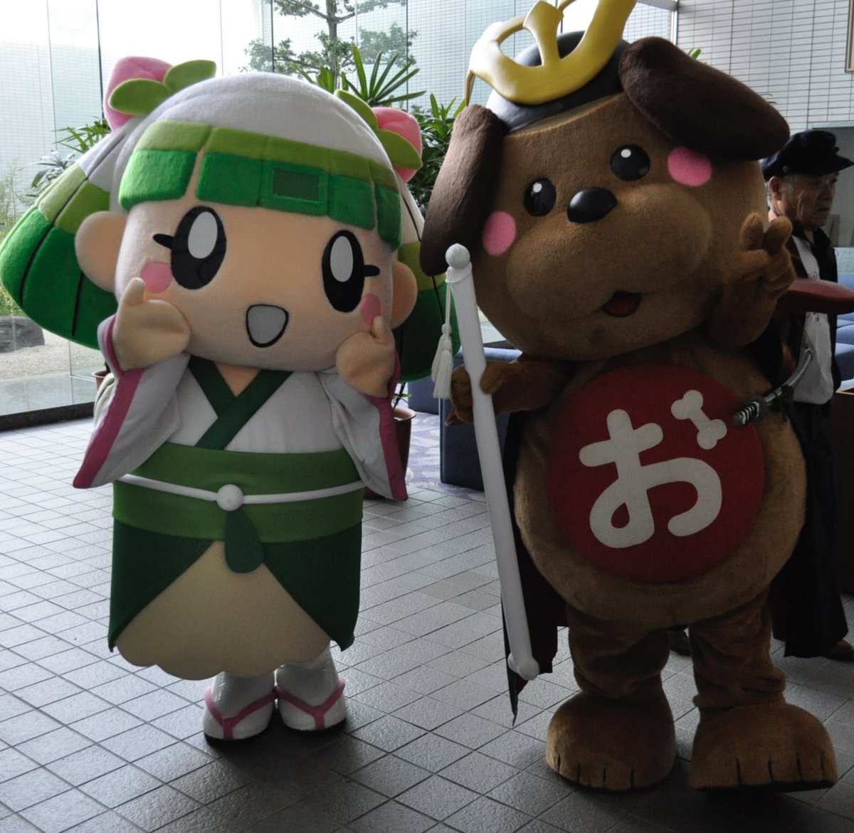 okewanko's tweet photo. おはわんこU(^O^)U／
3/24今日は #ホスピタリティ・デー らしいわん🐶
思いやり、もてなしといった意味のホスピタリティの精神を広めることが目的とか
思いやり大切だわんね
今日も一日がむばろ〜U(^o^)U／にぱっ❗️ https://t.co/ABnwj9OInG