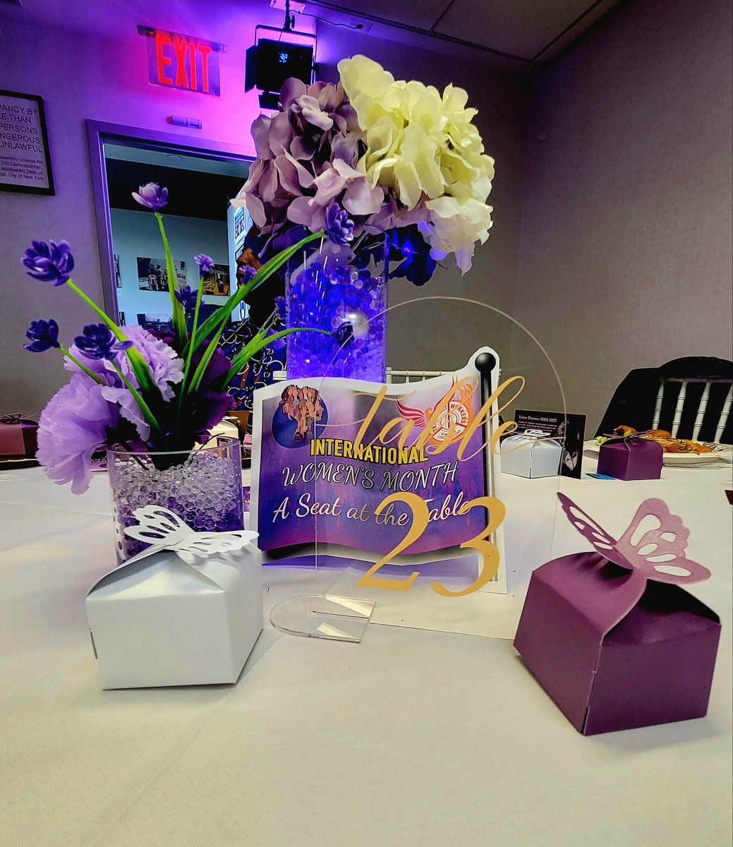 sirhammer1's tweet photo. Table Settings  last evening  at# twu local 100 social evening  to celebrate  International  Women's  Day #Central Labor NYC https://t.co/V9jKPPxAns