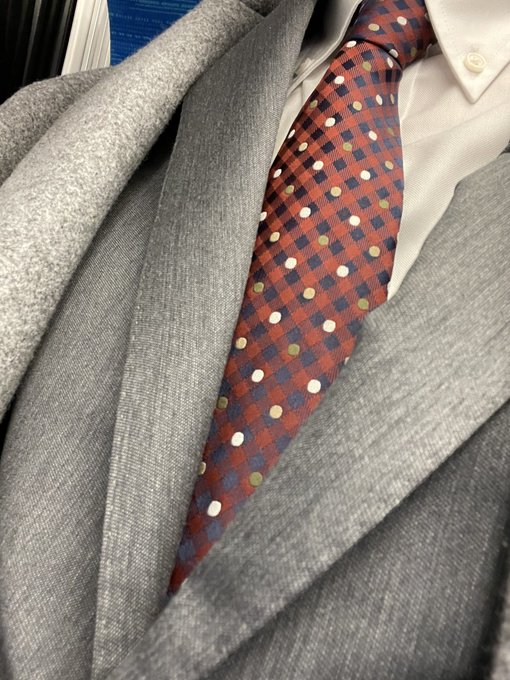 学生生活に終わりを告げてきます 