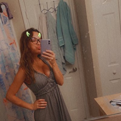 CATHERINEJO17's tweet photo. #NewProfilePic https://t.co/0oED3QOrrz