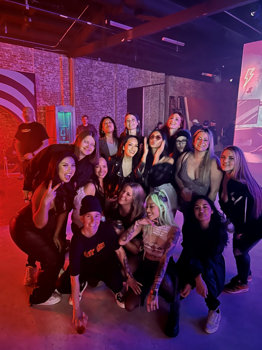 Crystal 💫 tweet media