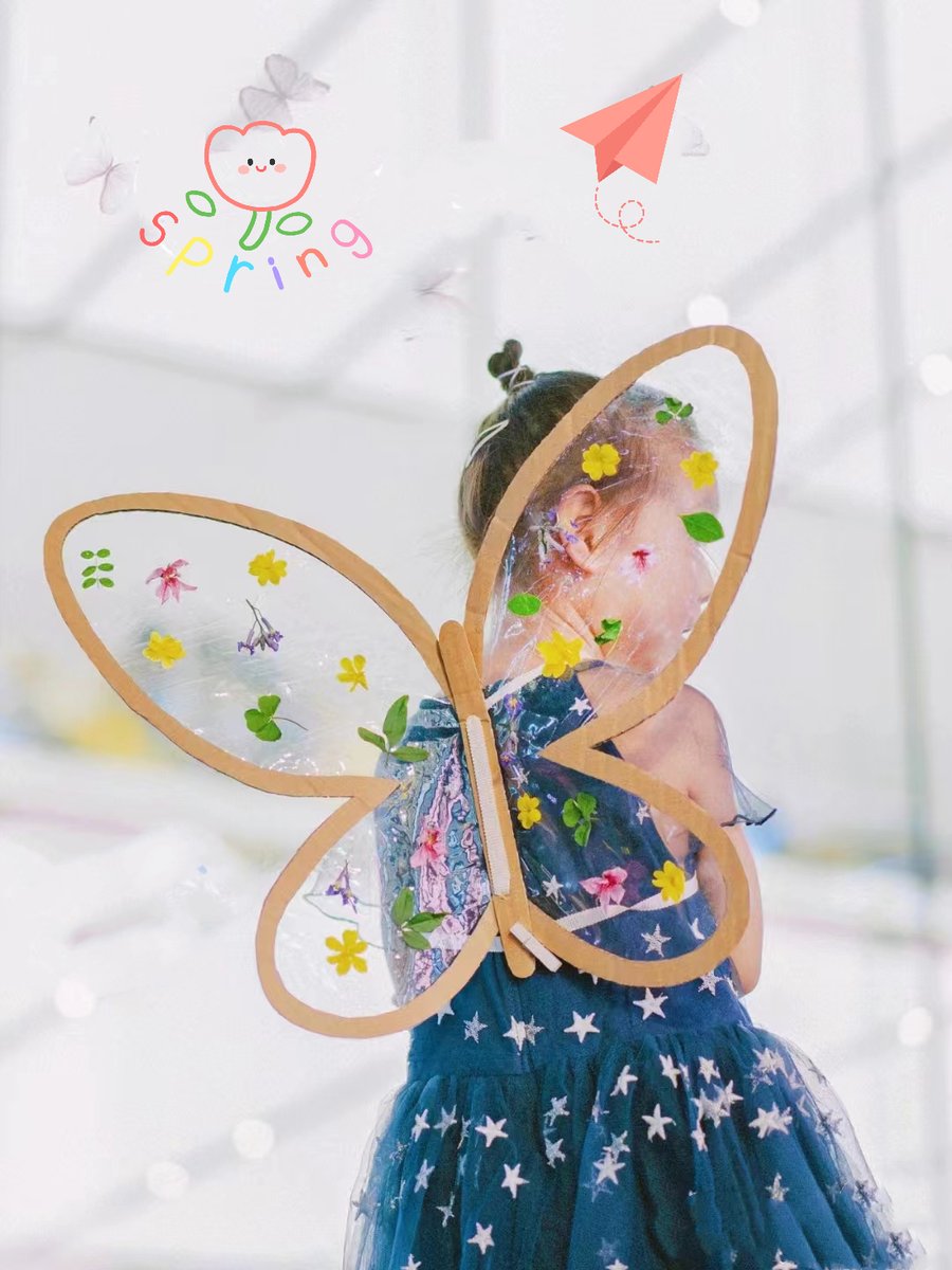 KammakShop's tweet photo. How beautiful transparent butterfly wings! We made this by useing our plastic wrap. Why not try this for your kids? If you are intereste in how to make it, please comment below.😊
#handmadecraft #crafts #creativecraft #TikTok #creativeforkids #kammak https://t.co/UhSZqAqRkS