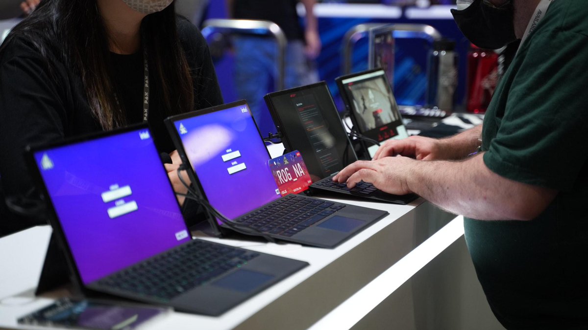 ASUS_ROGNA's tweet image. welcome to the 🌊Flow zone🌊

Check out the #ROGFlowZ13 at #PAXEast 🤝 @IntelGaming!