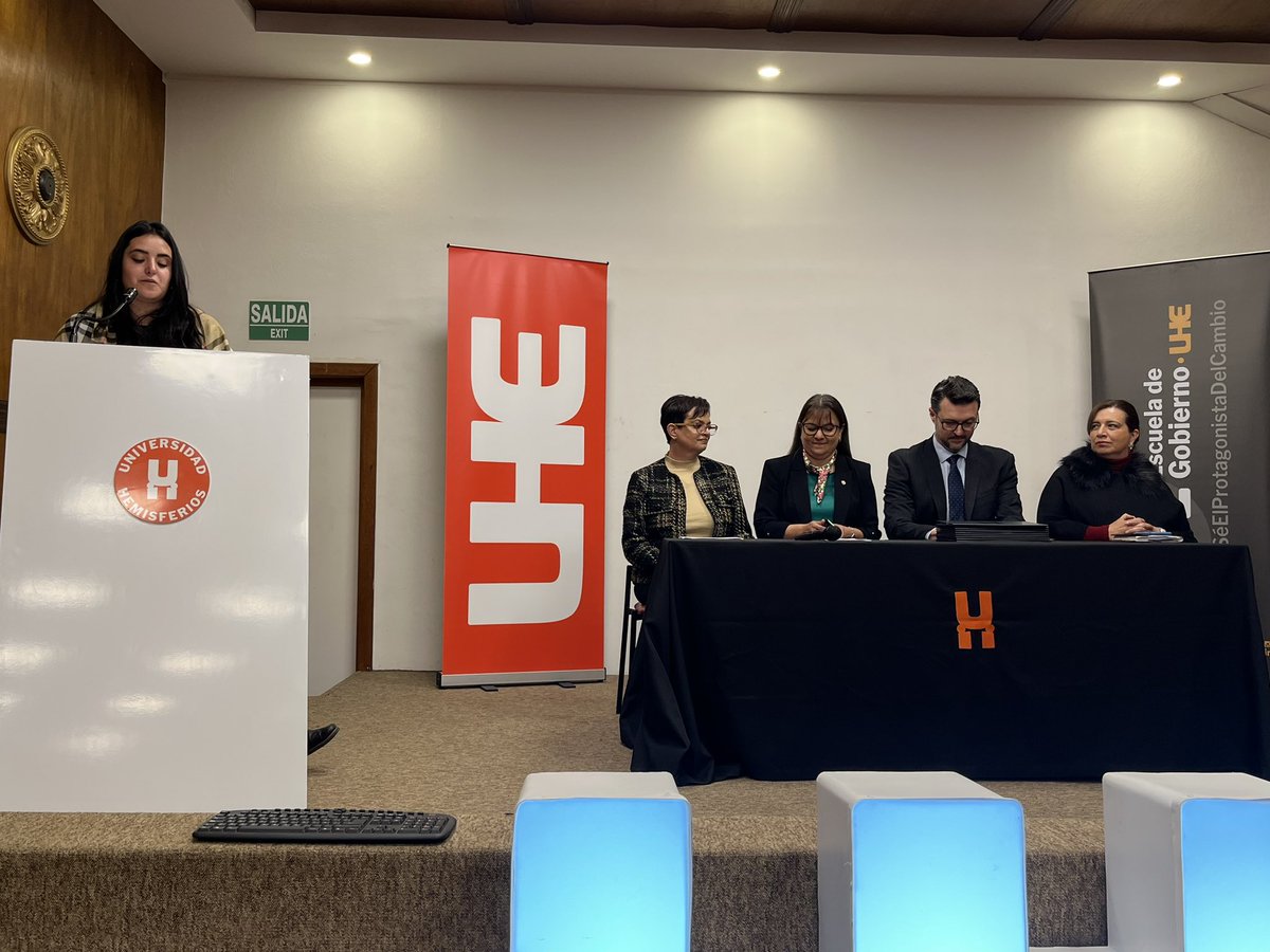uhemisferios's tweet photo. Ceremonia de #Graduación de la primera promoción del Programa de Asociaciones Público Privadas #PAPP 2022. Un programa de nuestra @escuelagob_UHE.
#UHEresTú https://t.co/bksJE7P74b