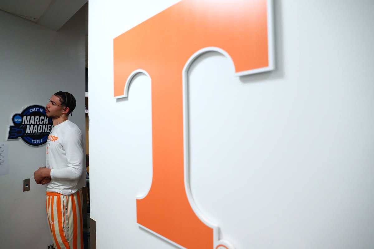 Tennessee Basketball tweet media