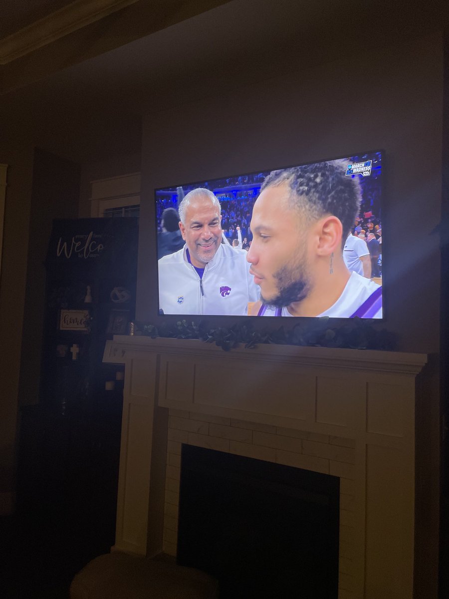 janabiery's tweet photo. Get you somebody that looks at you like Tang looks at Markquise… https://t.co/zX5CV8b7qV