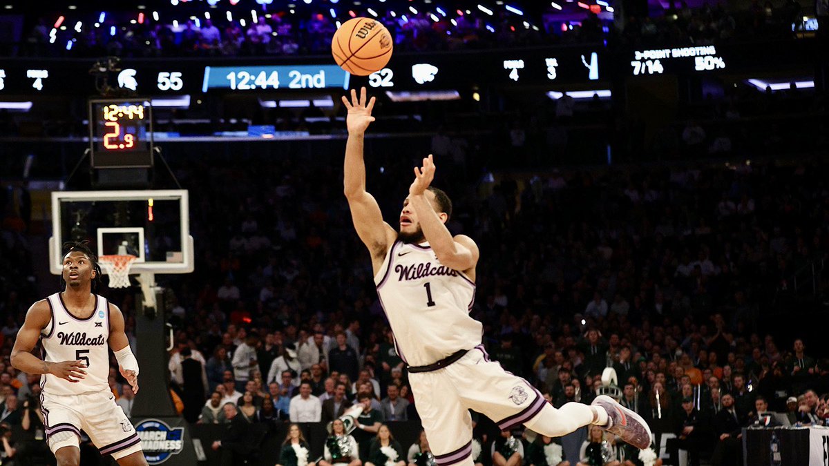 LifeofFitz's tweet photo. Look, I accept that Kansas State is somehow always the Cardiac Cats but I think folks in the Flint Hills would prefer the Ass Kicking Cats for a while. https://t.co/LwCUEYe4tn