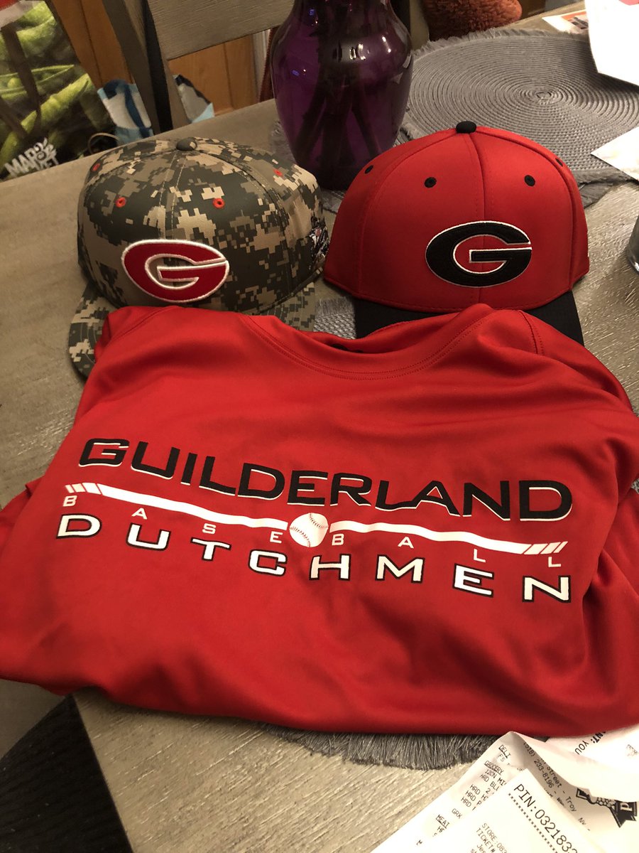 DaveBestle's tweet photo. Got some new gear today!⚾️ https://t.co/l8SySfPEKe
