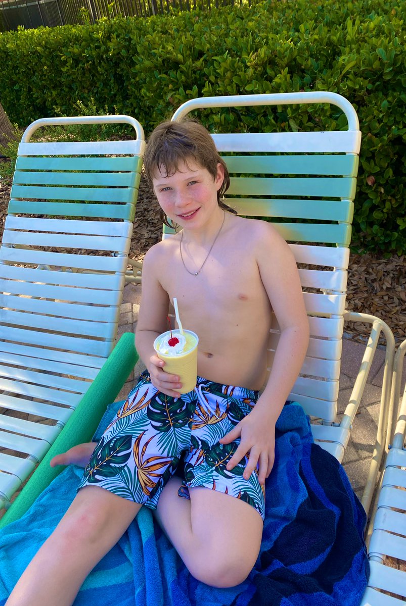 MdMcLean1's tweet photo. Boys looking to flair up the mullet for summer so I’ve convinced him to perm it. he’s a hat wearer.. his hair is thick as all hell. I’m thinking pic 2 with some definite steps.. anyone got any suggestions? And yes I’m living my lack of hair life through my children!.. #MulletChat https://t.co/dDafHWC4Cj