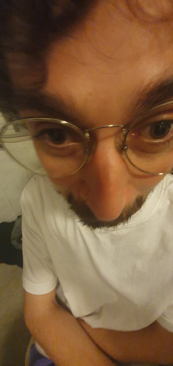 bad_gomu's tweet photo. Eu quando bebo um café e fumo um cigarro, justamente antes de apanhar o barco e a meio da travessia do rio, começo a sentir as consequências das minhas acções https://t.co/d7JCo8m4f0