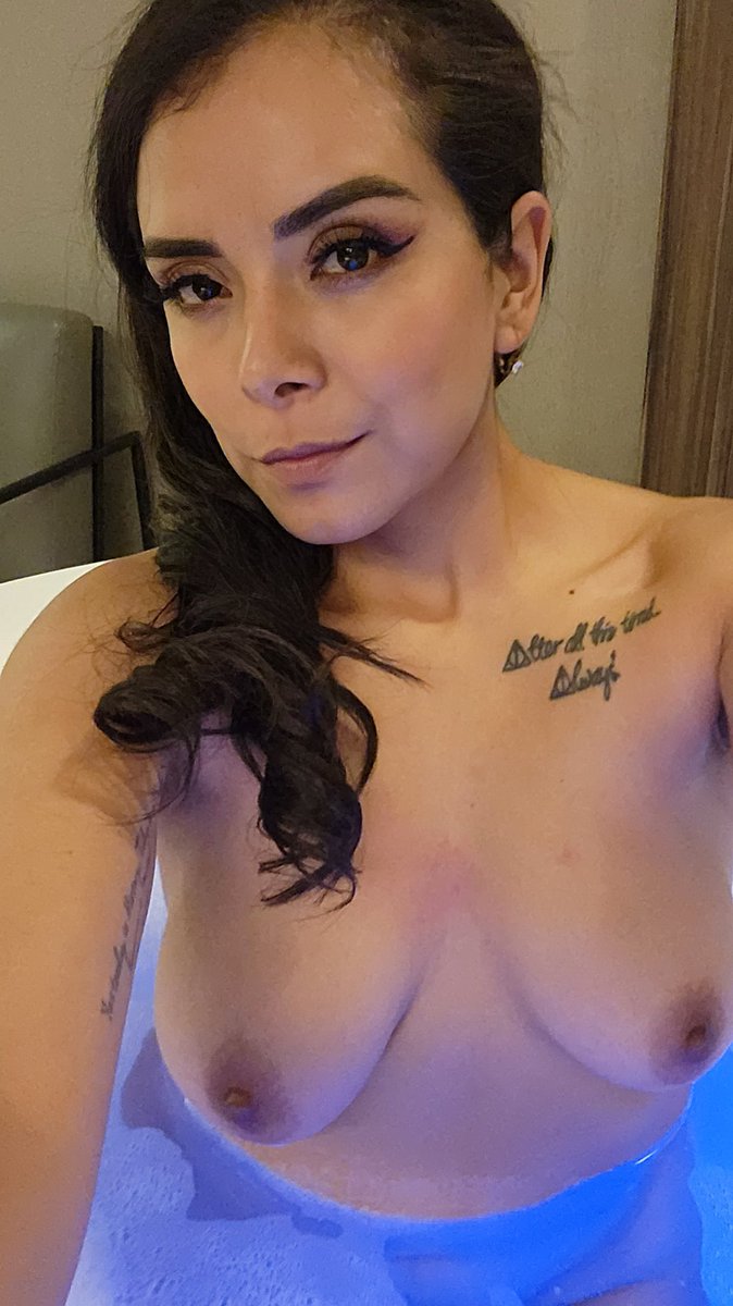 PaulaRamosMx’s pics and videos