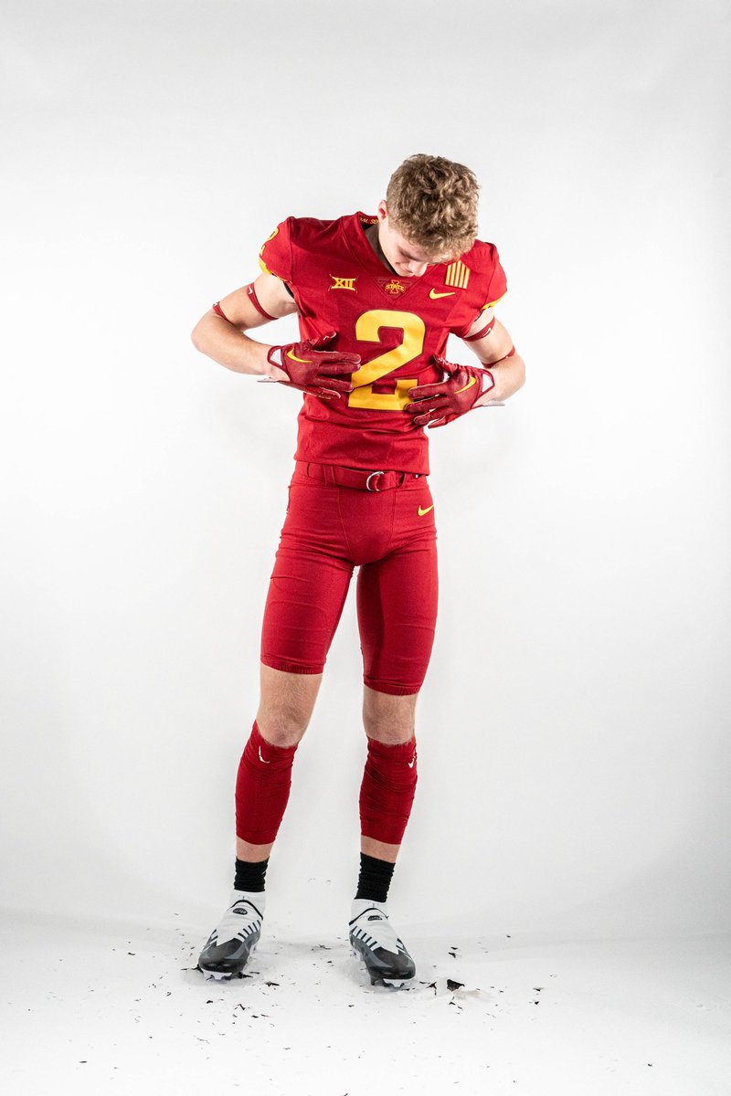 reece_vanderzee's tweet photo. After a great visit and talk with @ISUMattCampbell I am blessed to receive an offer from Iowa State!! Thank you for the great visit and amazing opportunity! @Coach_NPauley @CoachNateISU @CycloneFB @DerekHoodjer @CoachXQuig @T_Mouser https://t.co/4DVie45mWm