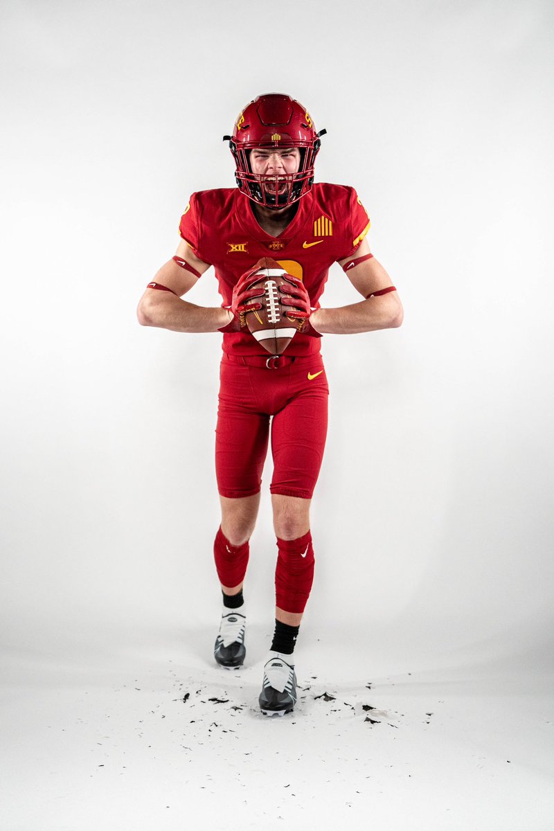 reece_vanderzee's tweet photo. After a great visit and talk with @ISUMattCampbell I am blessed to receive an offer from Iowa State!! Thank you for the great visit and amazing opportunity! @Coach_NPauley @CoachNateISU @CycloneFB @DerekHoodjer @CoachXQuig @T_Mouser https://t.co/4DVie45mWm