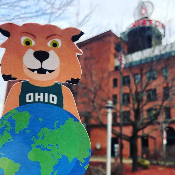 #InternationalRufus is currently at the Heinz History Center in Pittsburgh, celebrating new undergraduate admissions into the proud OHIO tradition! Stay tuned!

#ForeverInternational #ForeverOHIO